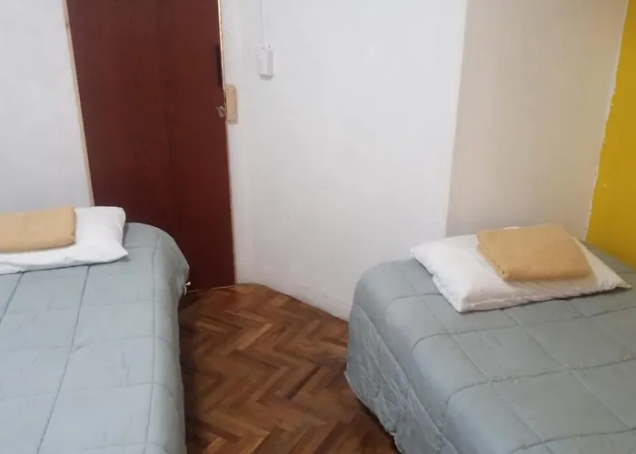 Pensión Kahlo - 1 Bed In Men's Dorm 1 Cama En Compartido De Hombres *